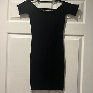 NWOT Fifth & Mode Black Smocked Dress Size P
